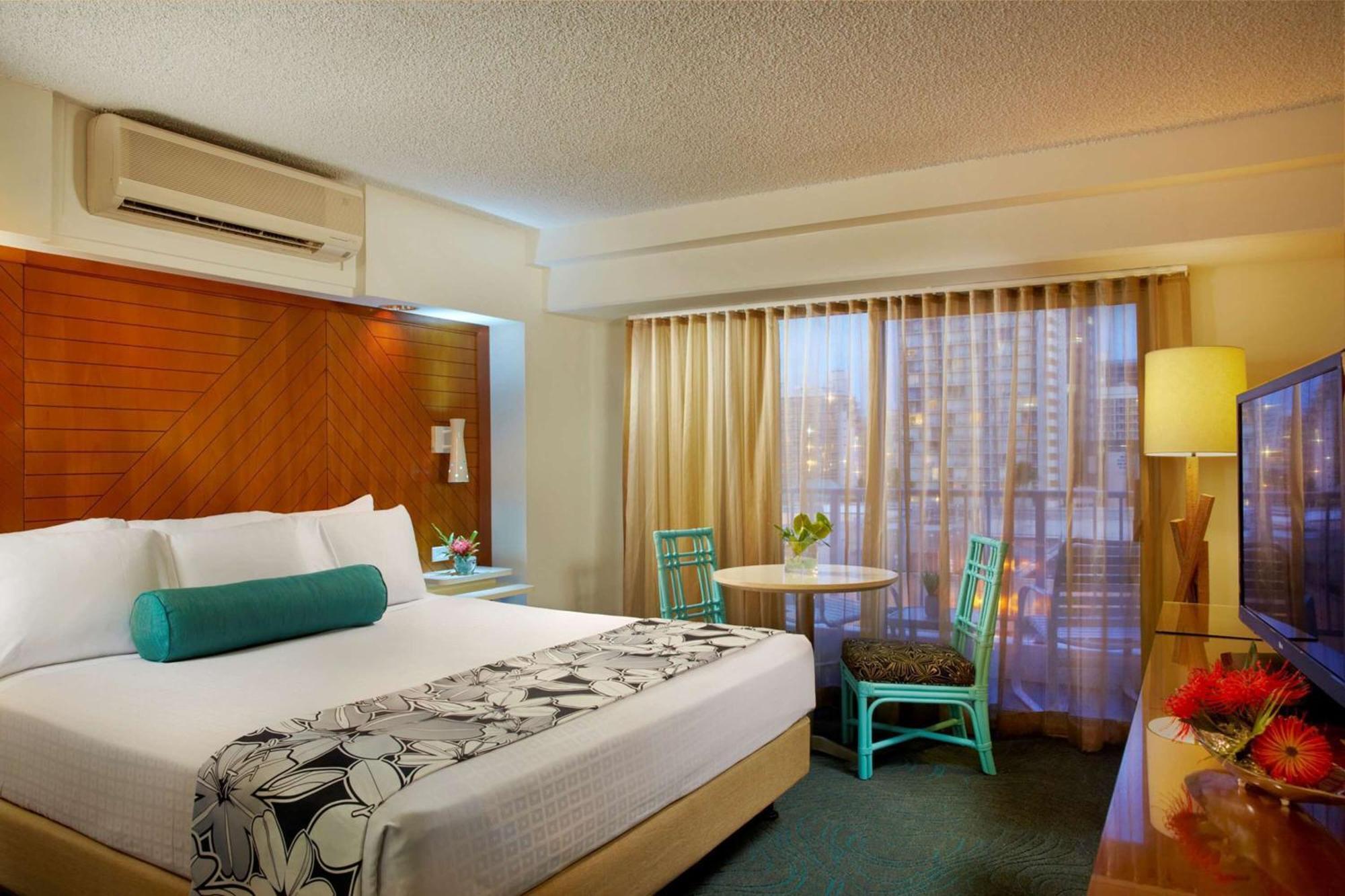 Hotel Standard King Bed