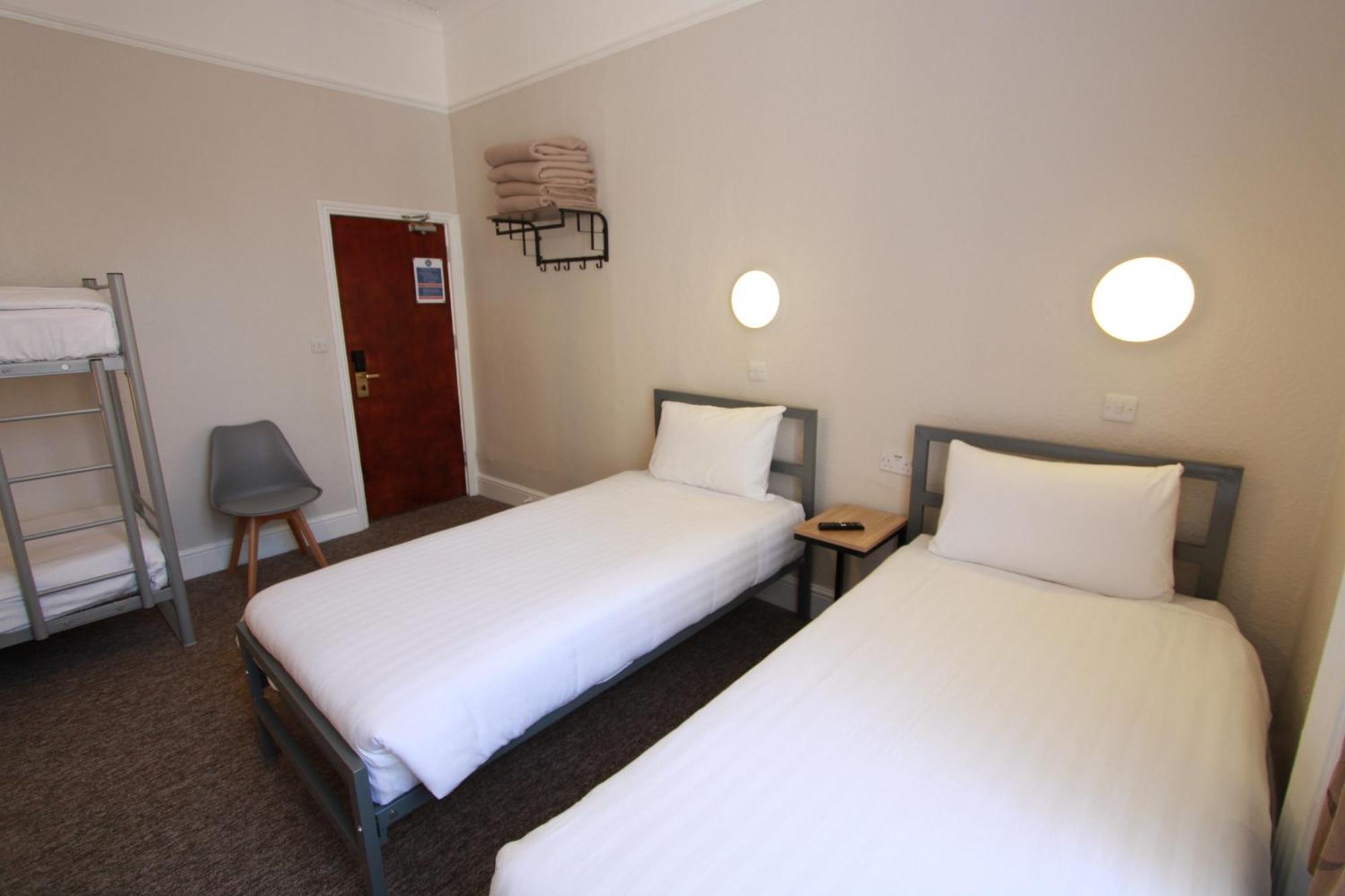 Superior Quadruple Room Bunk & Single beds,1499691874:JPEG