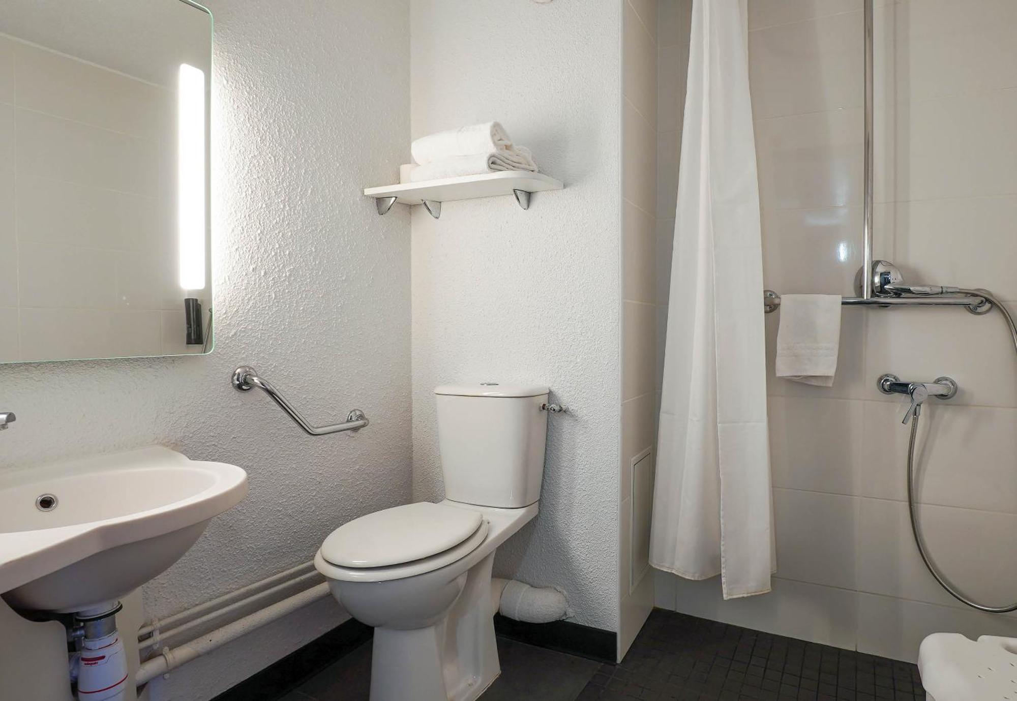 Double Room - Disability Access