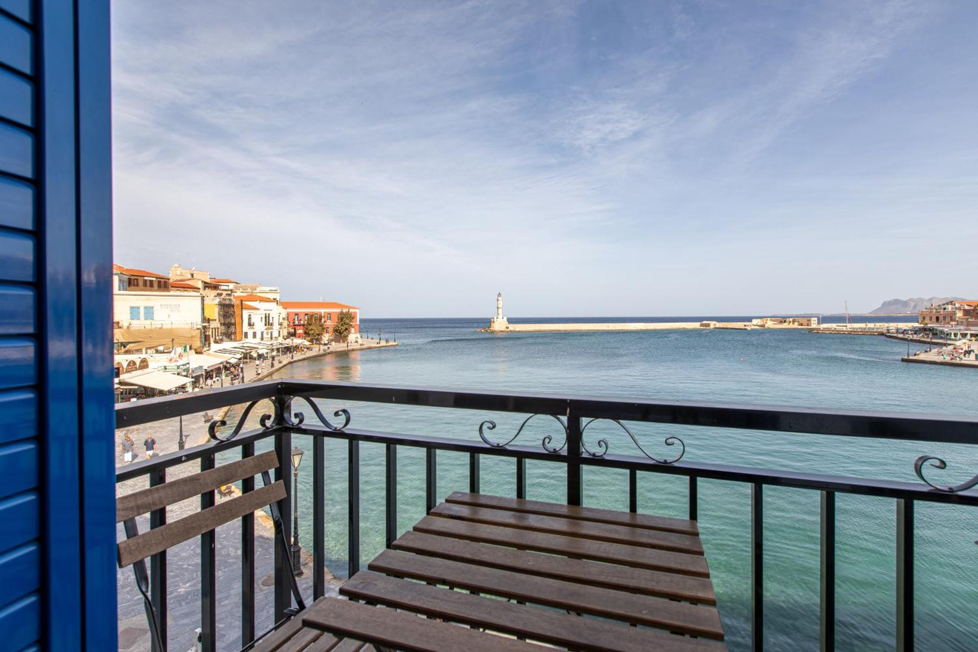 Double or Twin Room Sea View