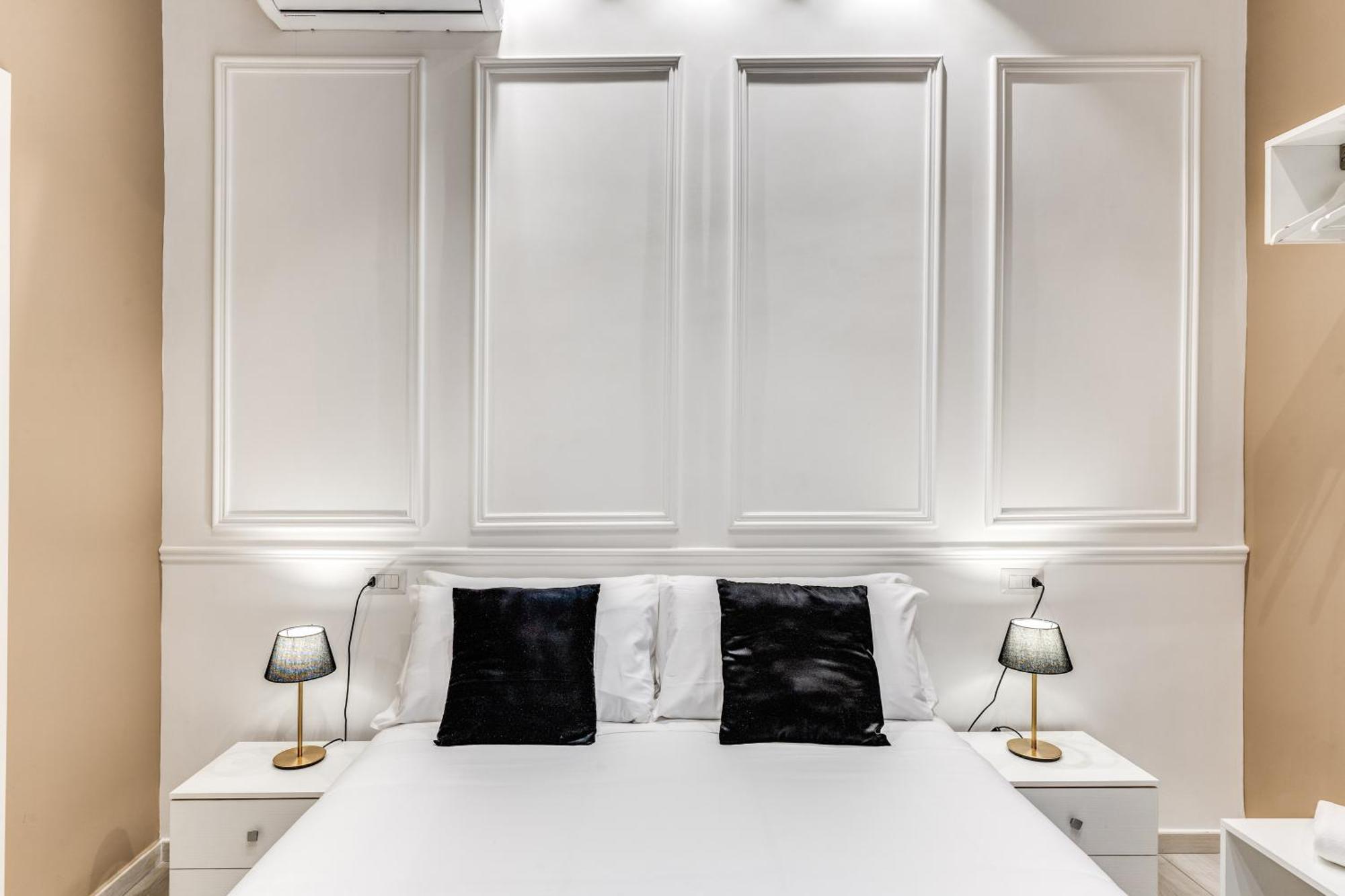 Deluxe Queen Room,1502015917:JPEG