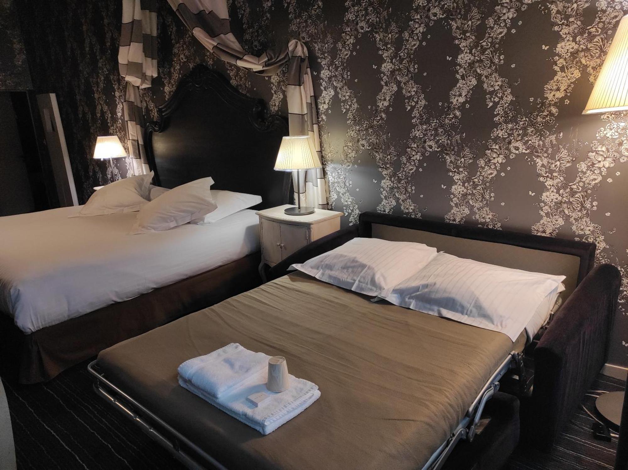 Prestige Family Room