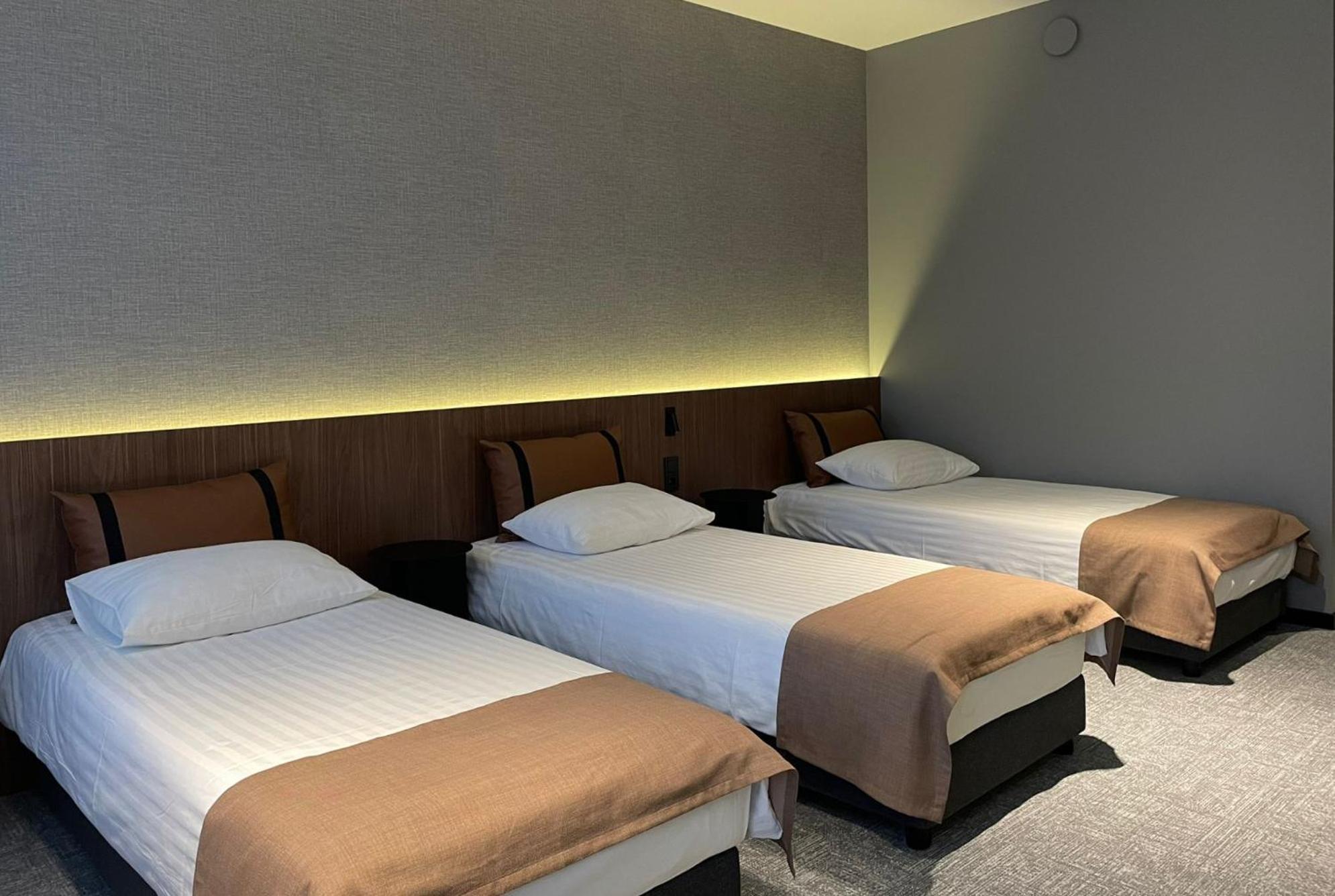 Large Triple Room,1500062257:JPEG