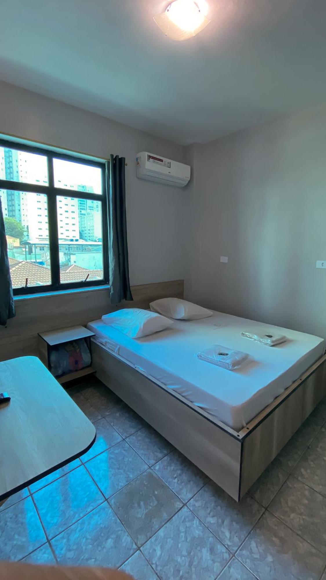 Quarto Duplo Econômico