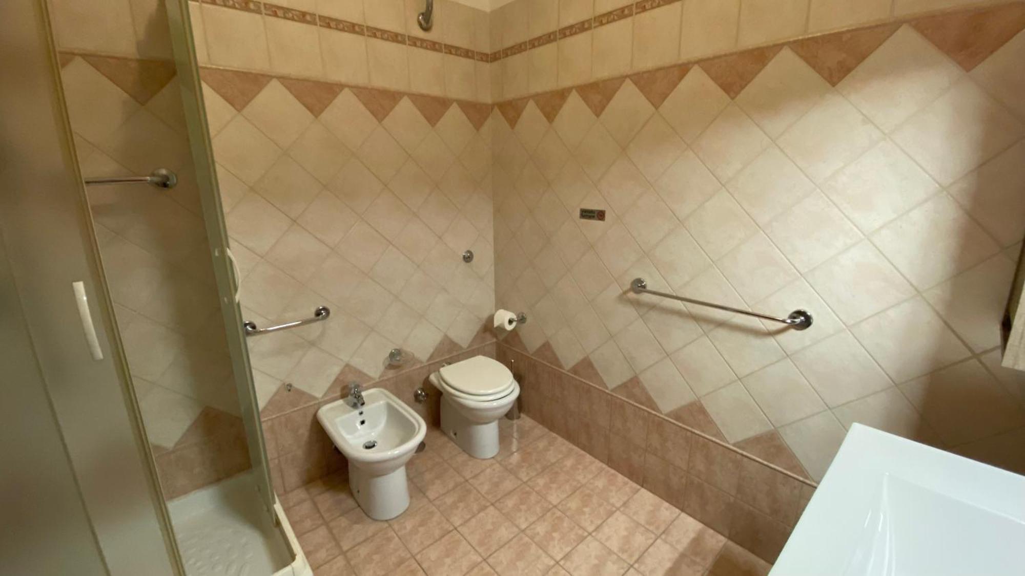 Triple Room Private External Bathroom