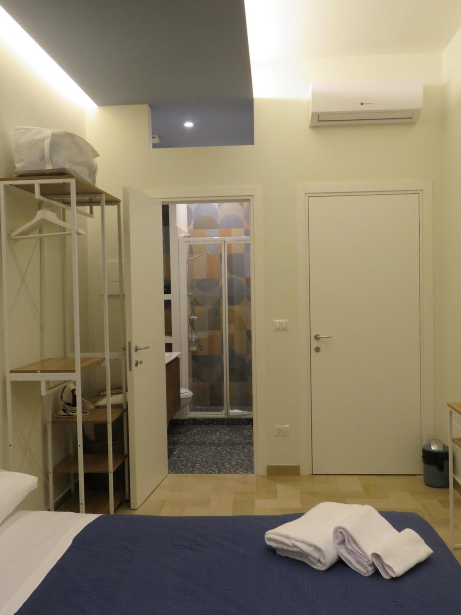 Double Room Private Bathroom,1506351484:JPEG