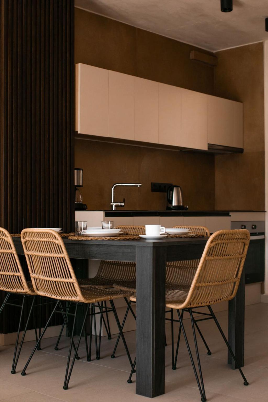 One-Bedroom Deluxe Apartment