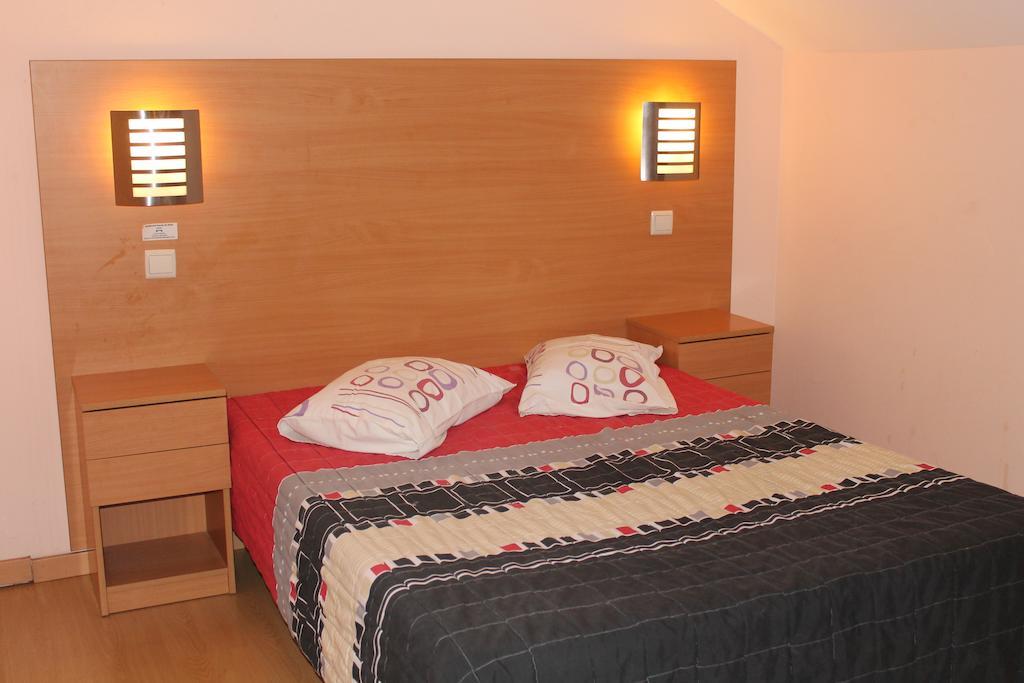 Quarto Duplo com Banheiro Compartilhado