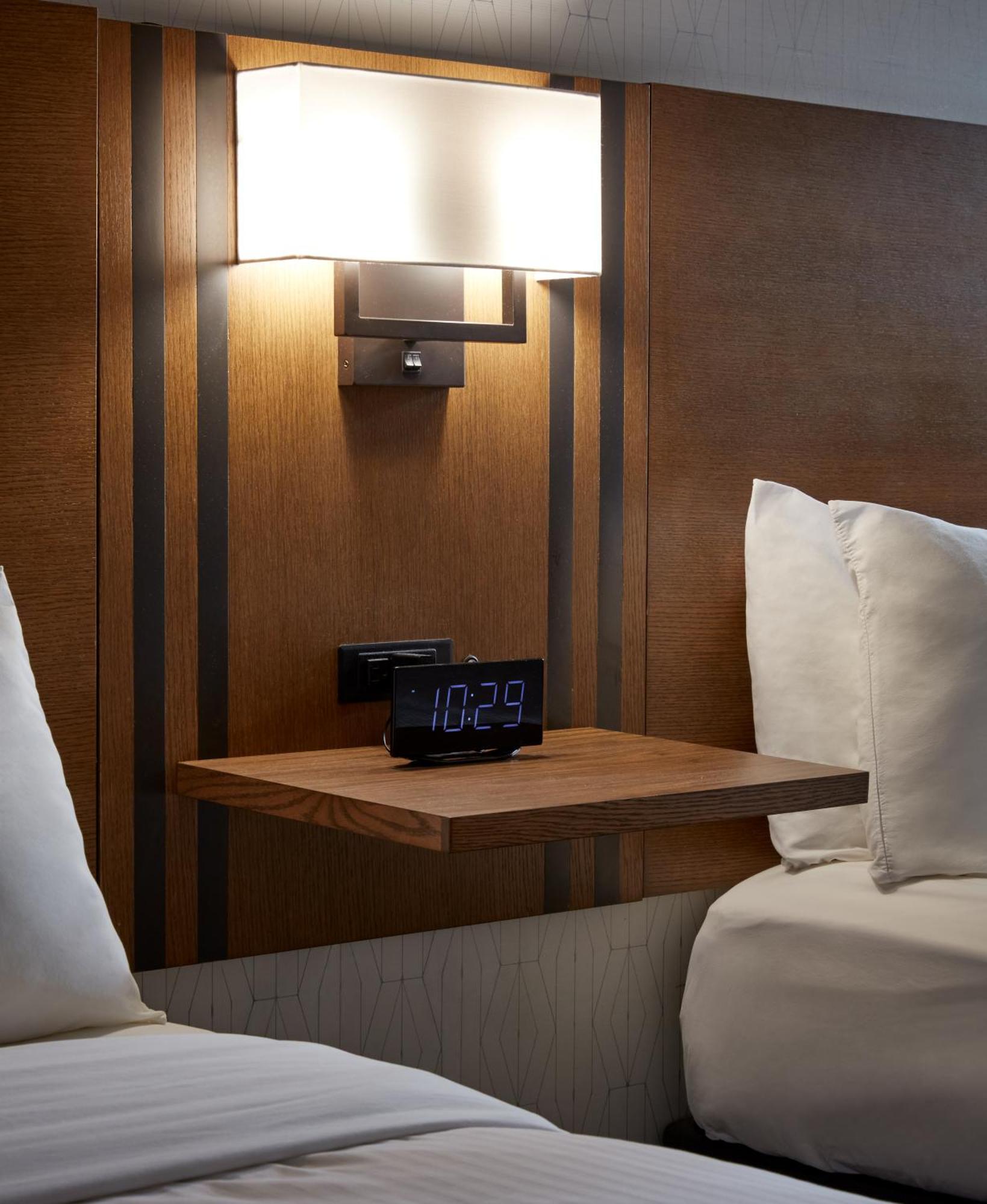 Double Room with Two Double Beds - Non Smoking,1525172971:JPEG