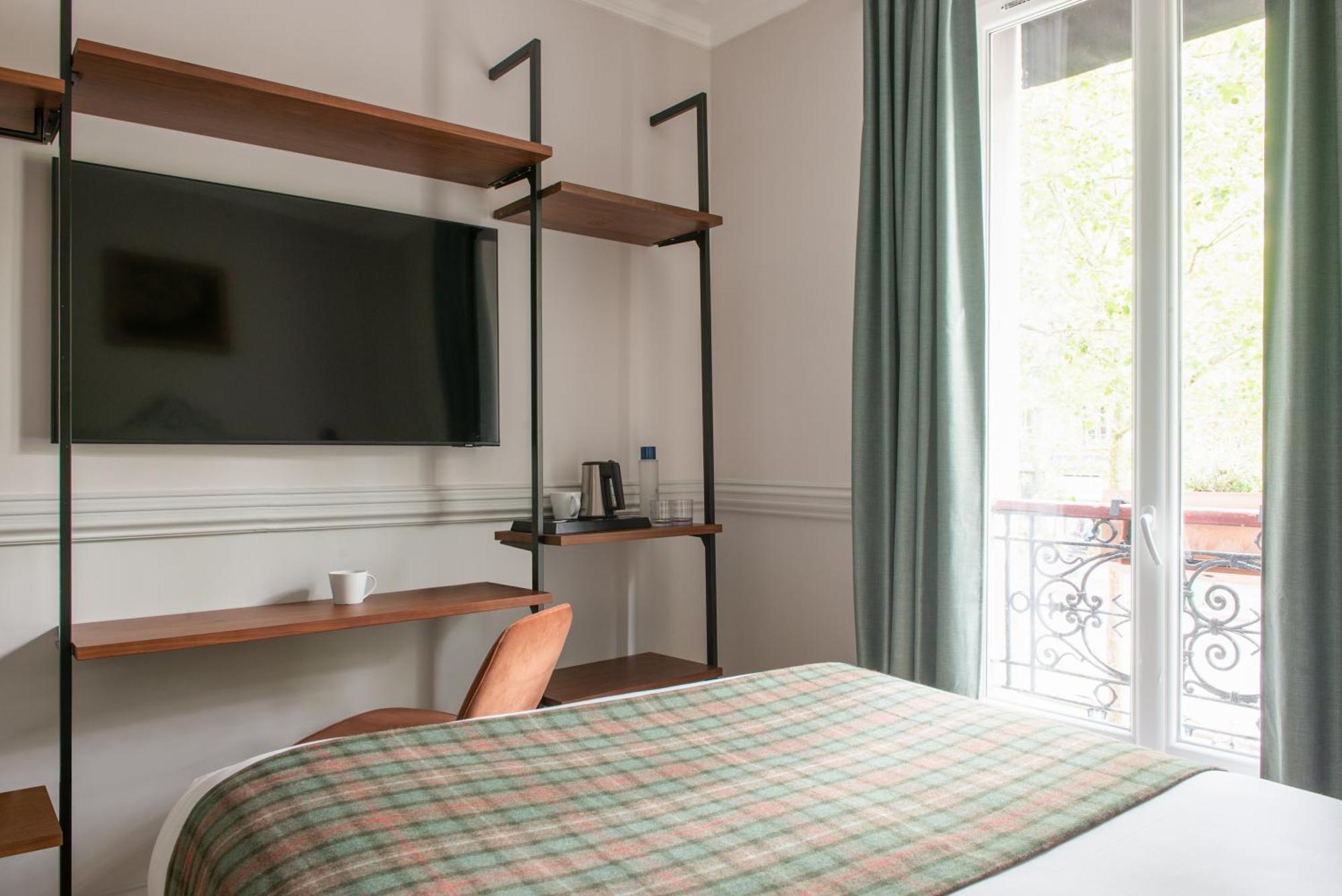 Quarto Duplo Standard