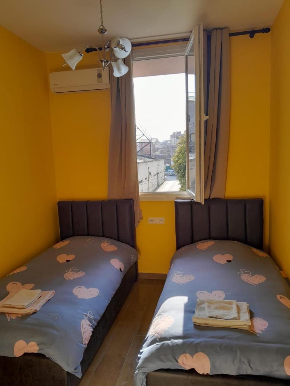Economy Twin Room,1532529211:JPEG