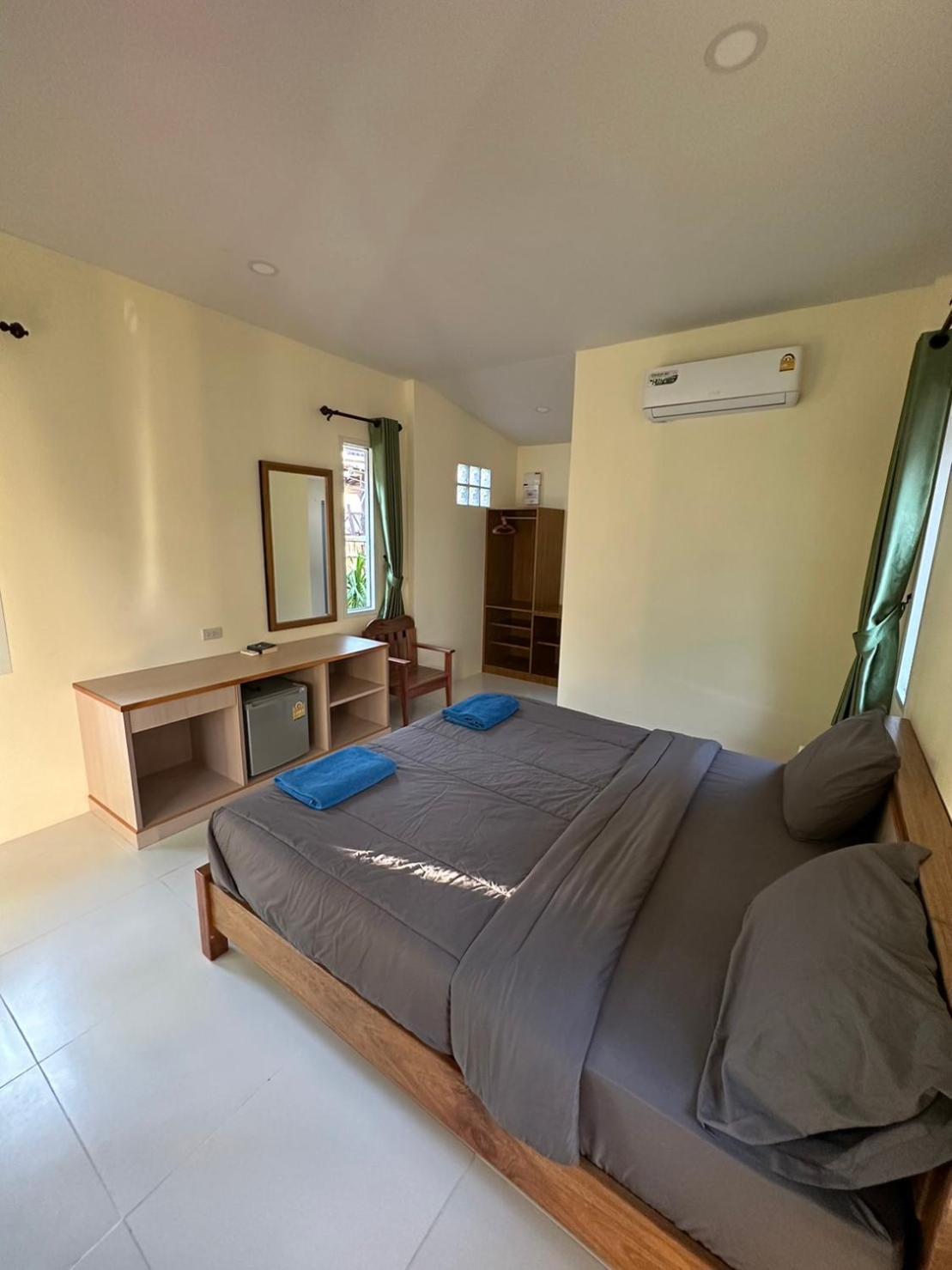 Kamer met Kingsize Bed en Balkon