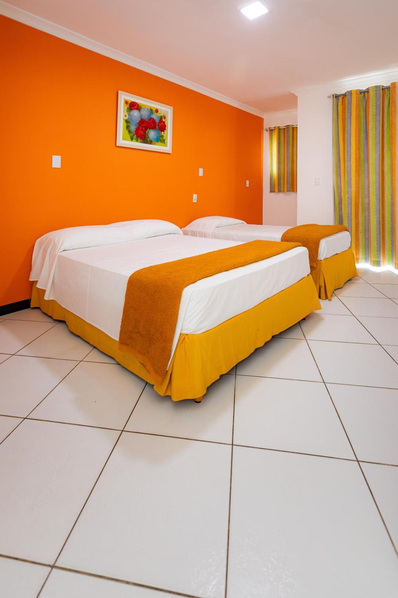 Quarto Triplo Standard