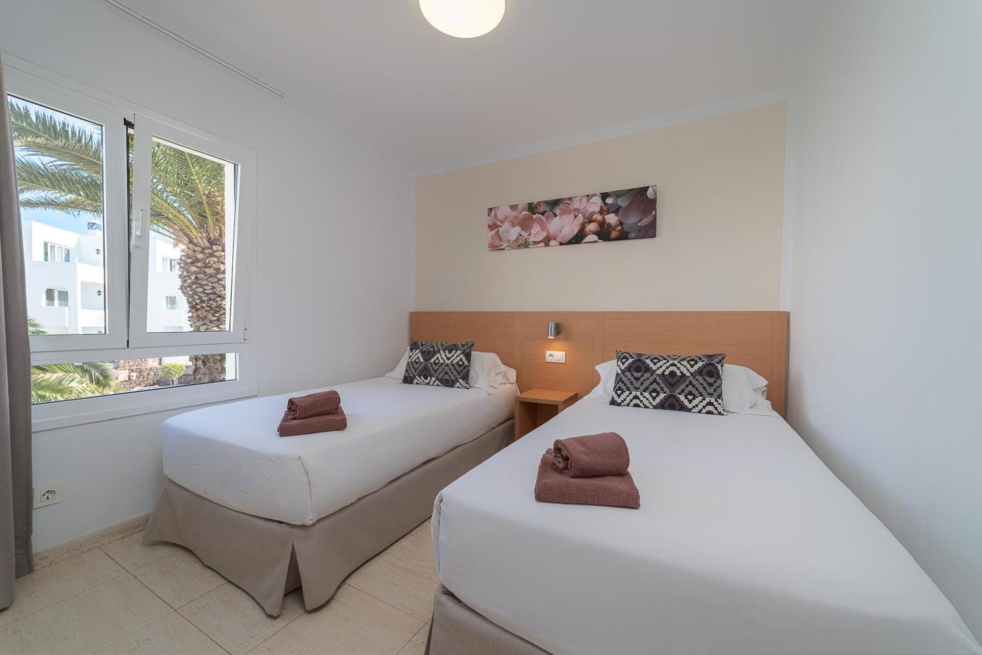Two-Bedroom Apartment,1537303501:JPEG