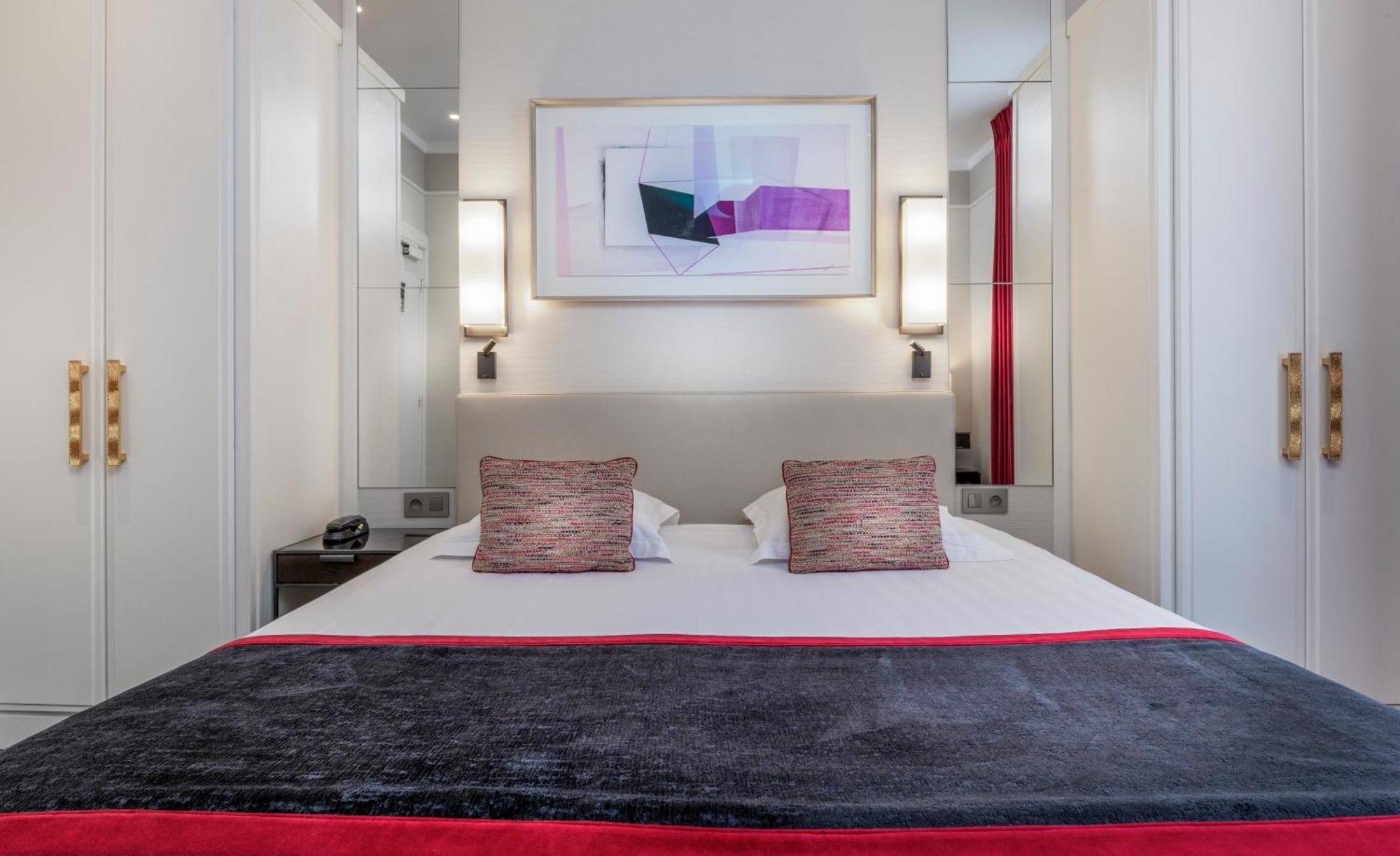 Quarto Superior com Banheira