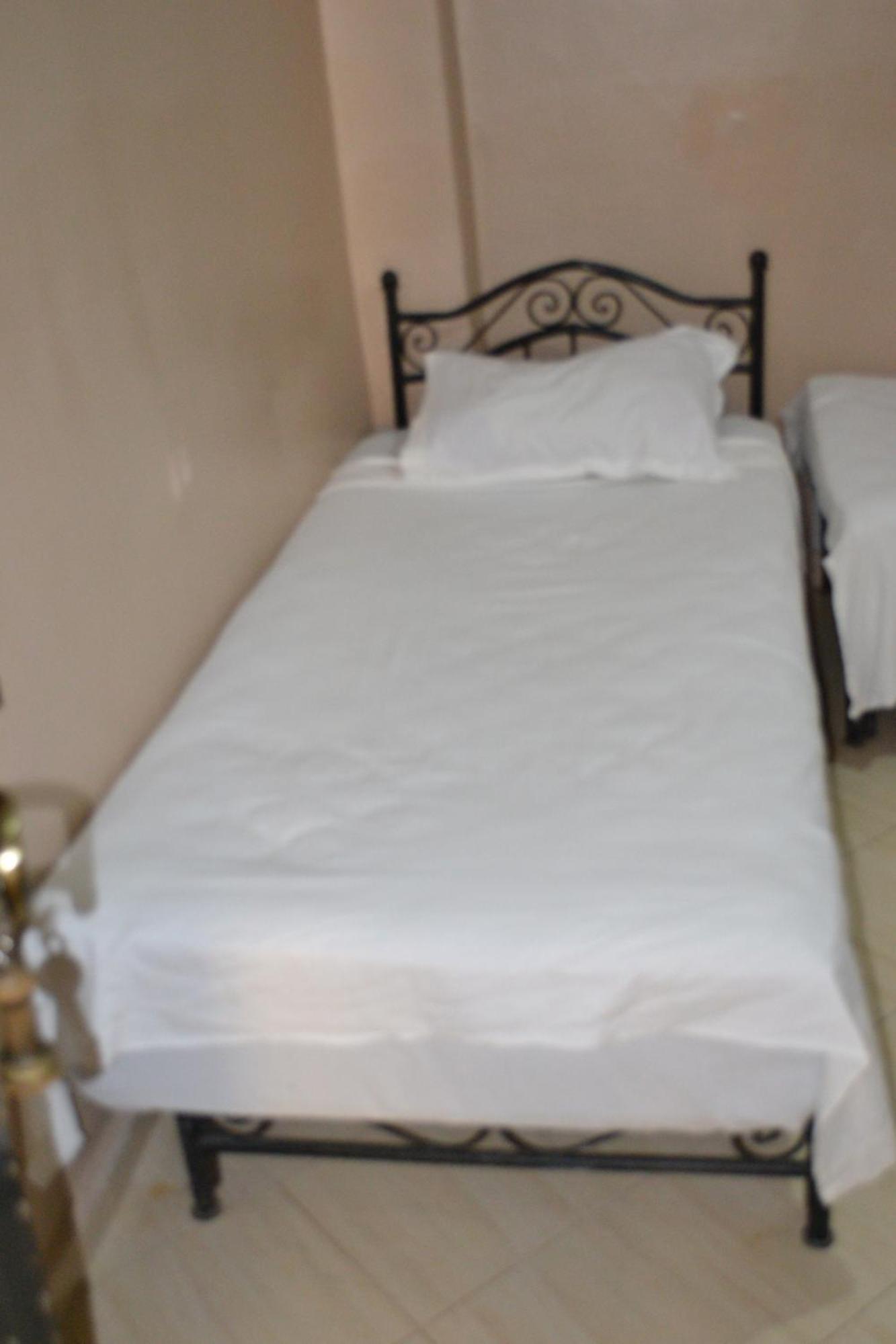 Basic Triple Room,1542500572:JPEG