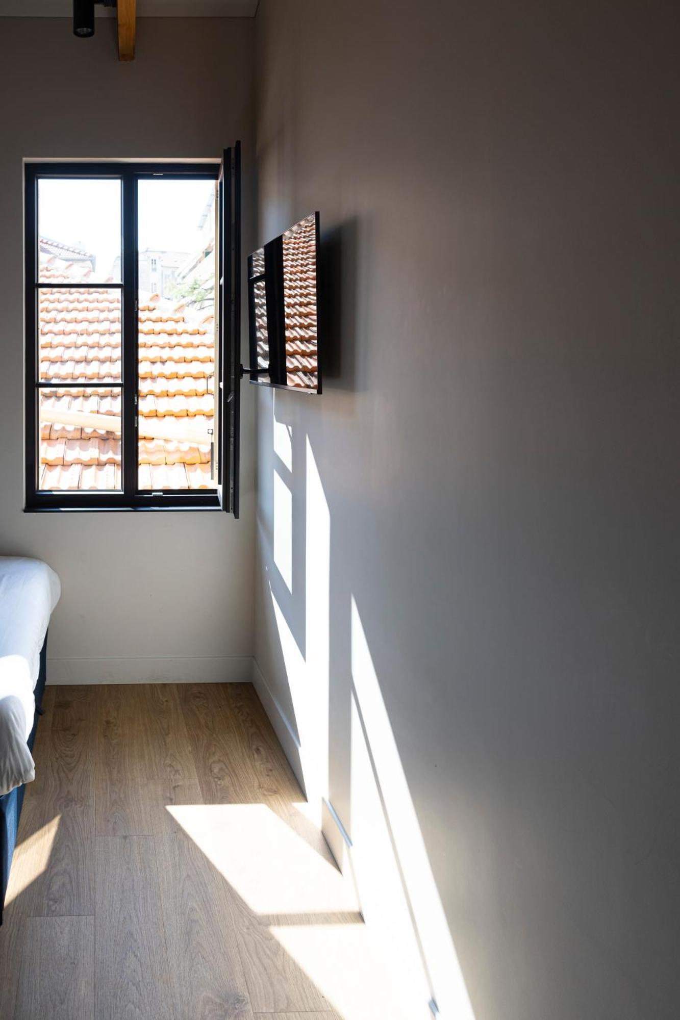 Double Room Private Bathroom