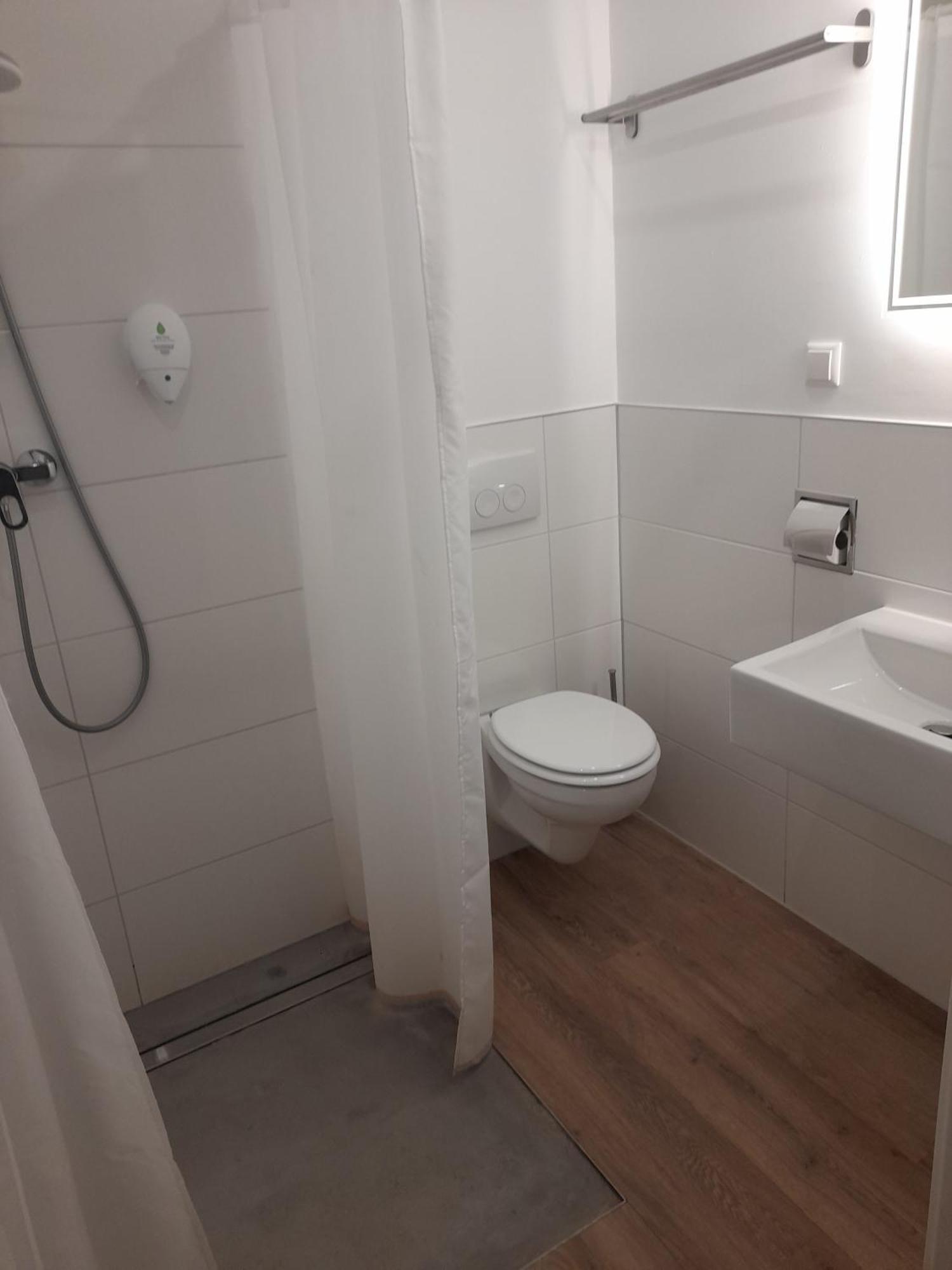 Dreibettzimmer