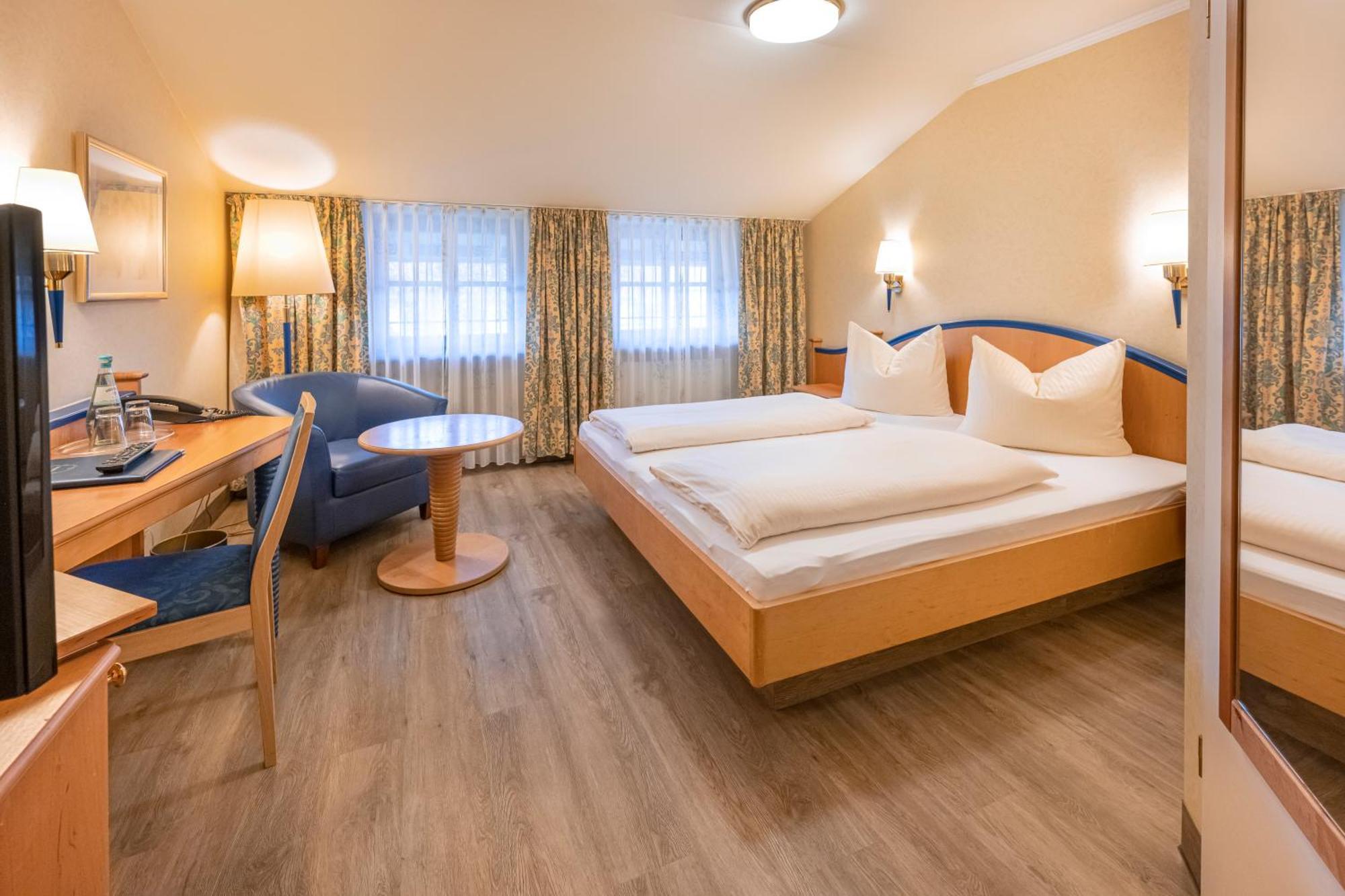 Double Room,1547422222:JPEG