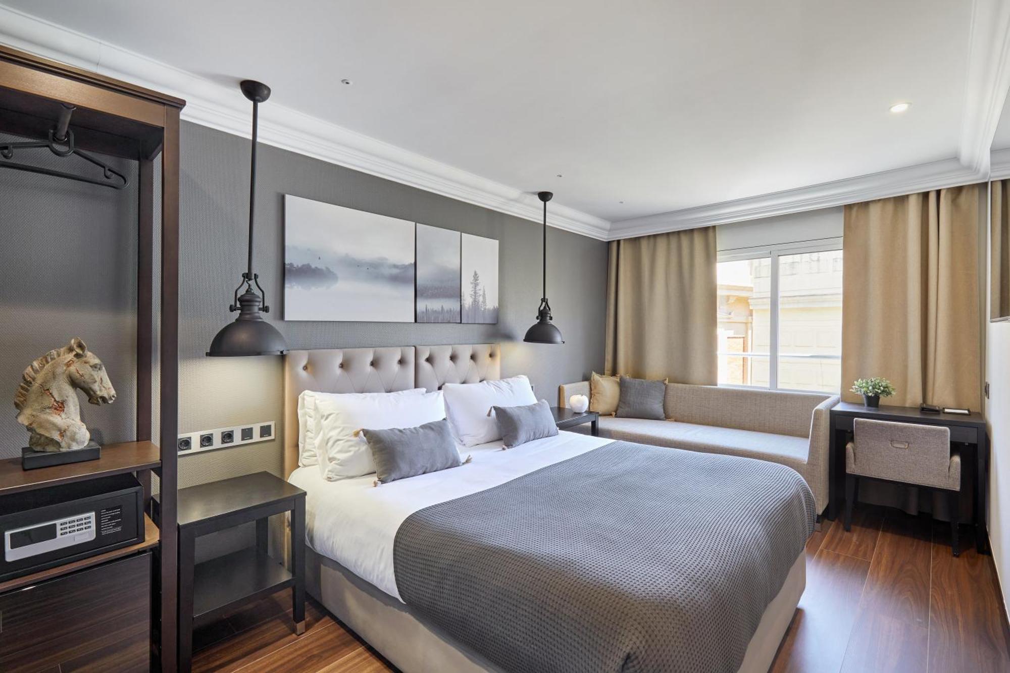 Superior Double Room,1548939931:JPEG