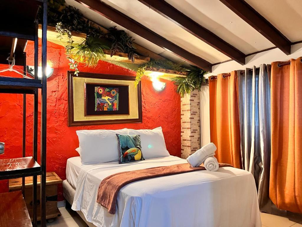 Double Room,1549881385:JPEG