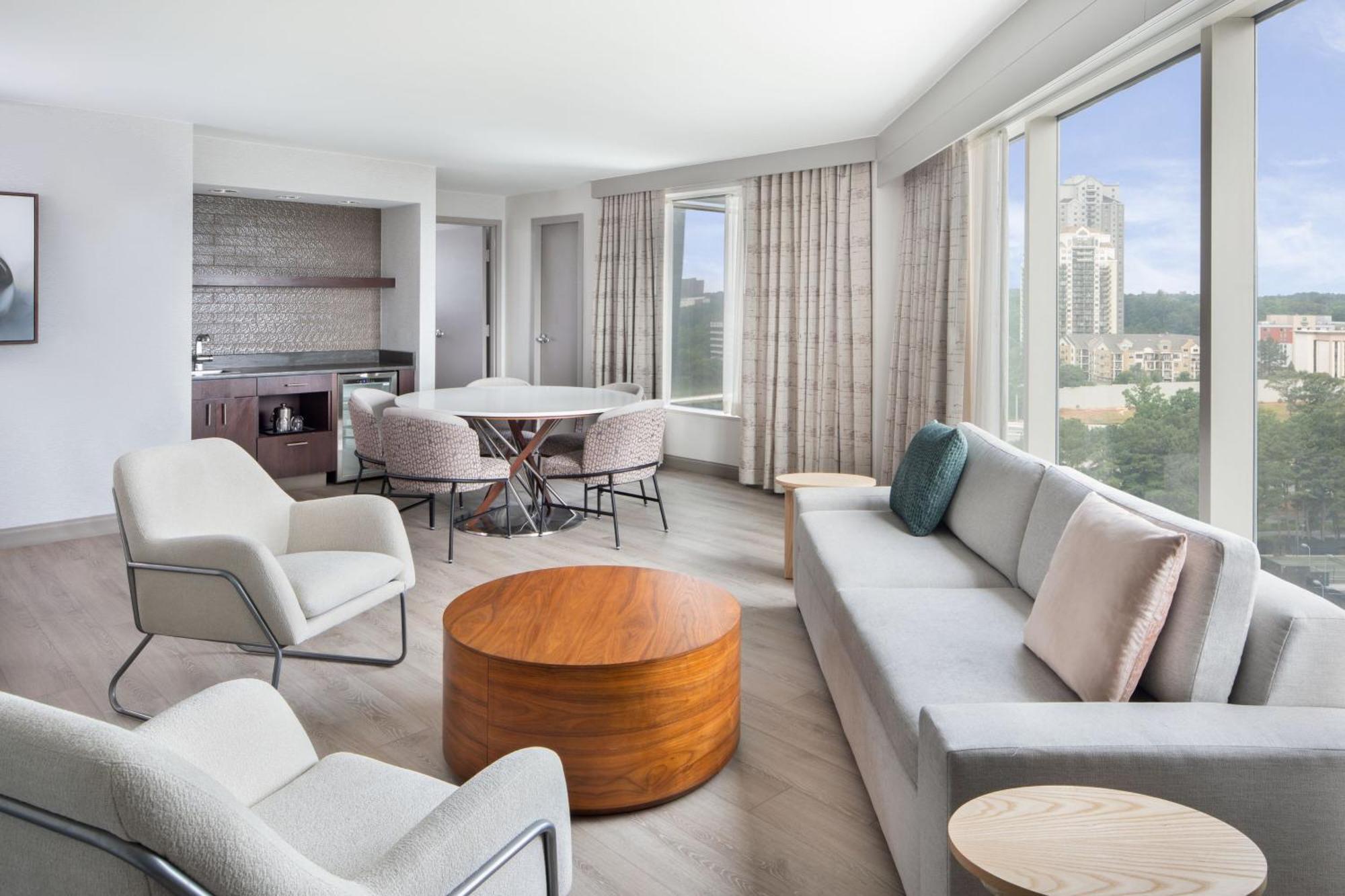 One-Bedroom Suite,1550130046:JPEG