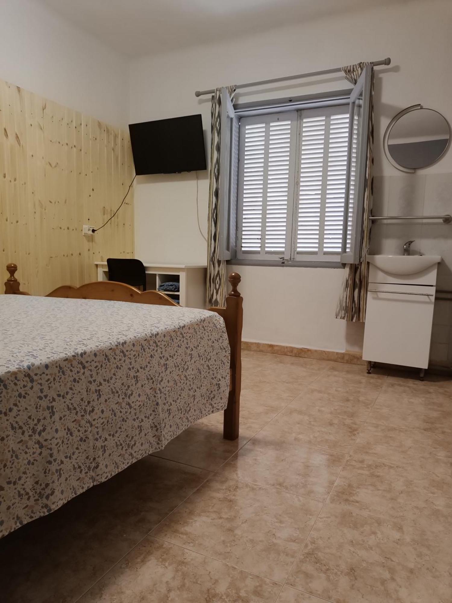 Economy Double Room