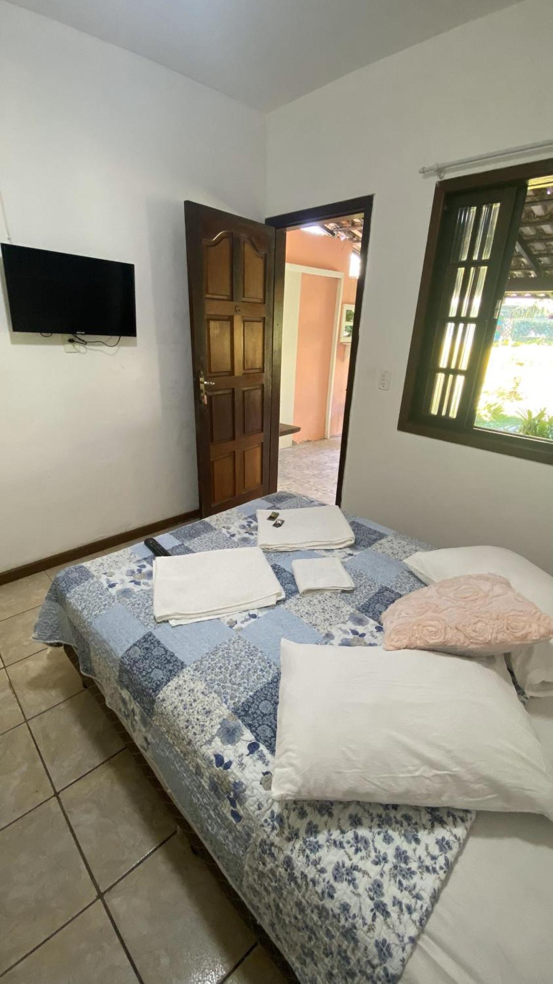 Family Room,1400651033:JPEG