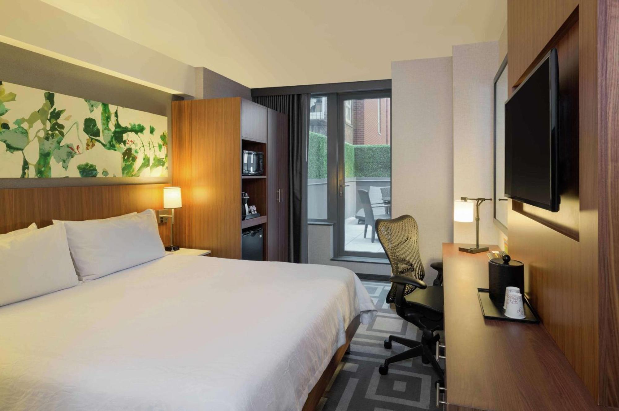 Deluxe King Room Terrace