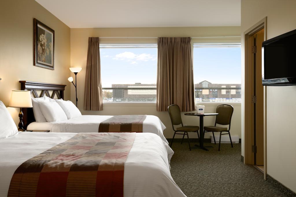 Room with Two Double Beds - Non-Smoking