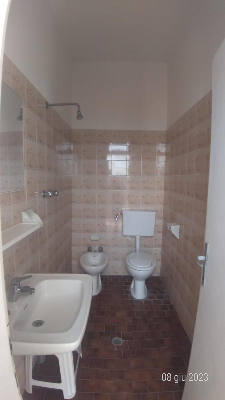 Single Room Private External Bathroom