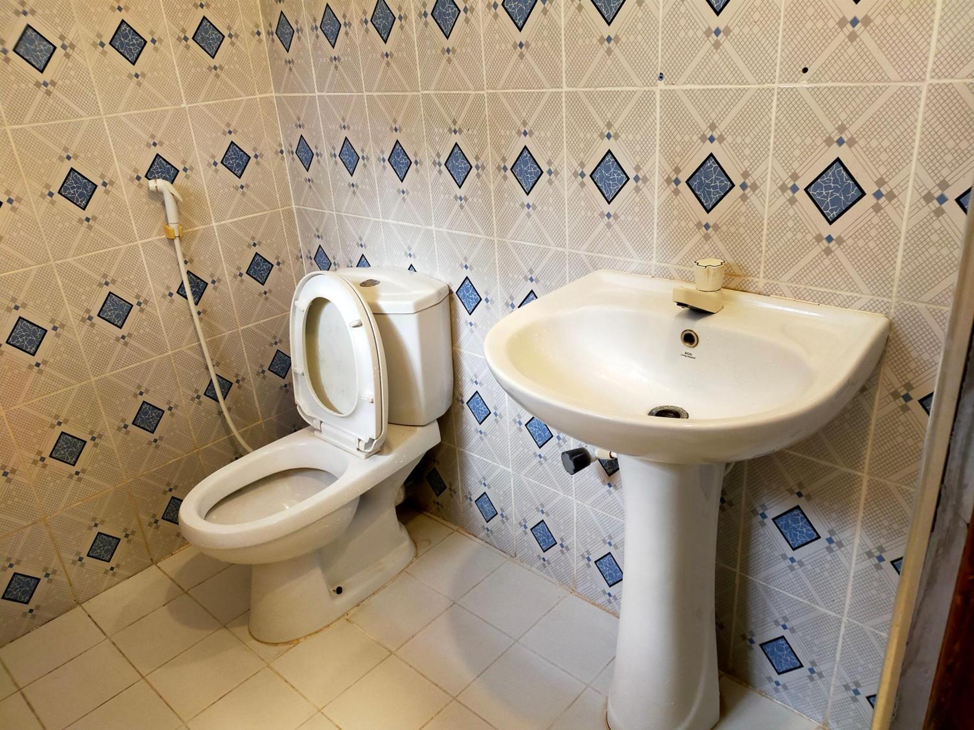 Double Room Private Bathroom