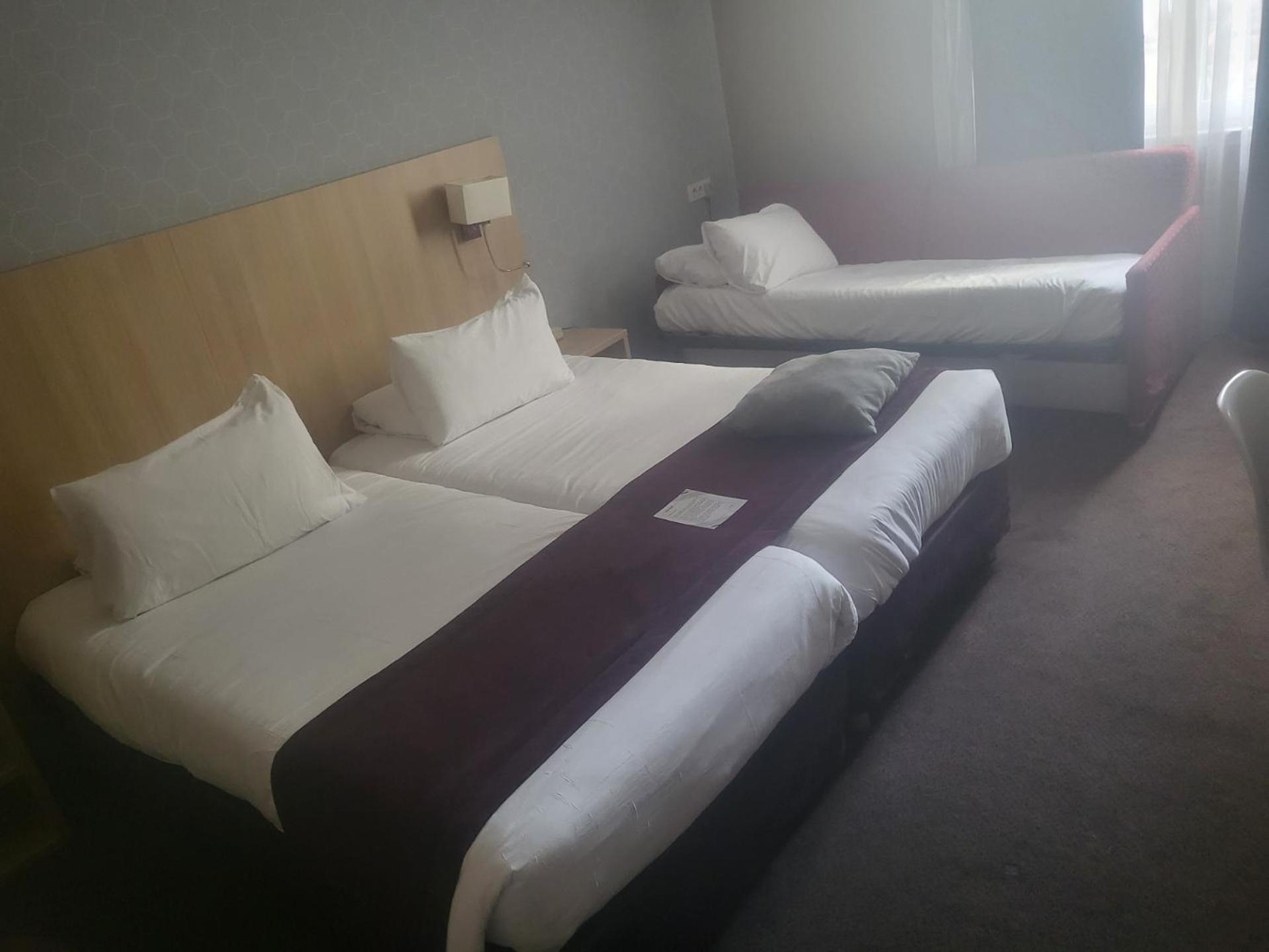 Double Room 1 Junior Bed Up To 10 Years