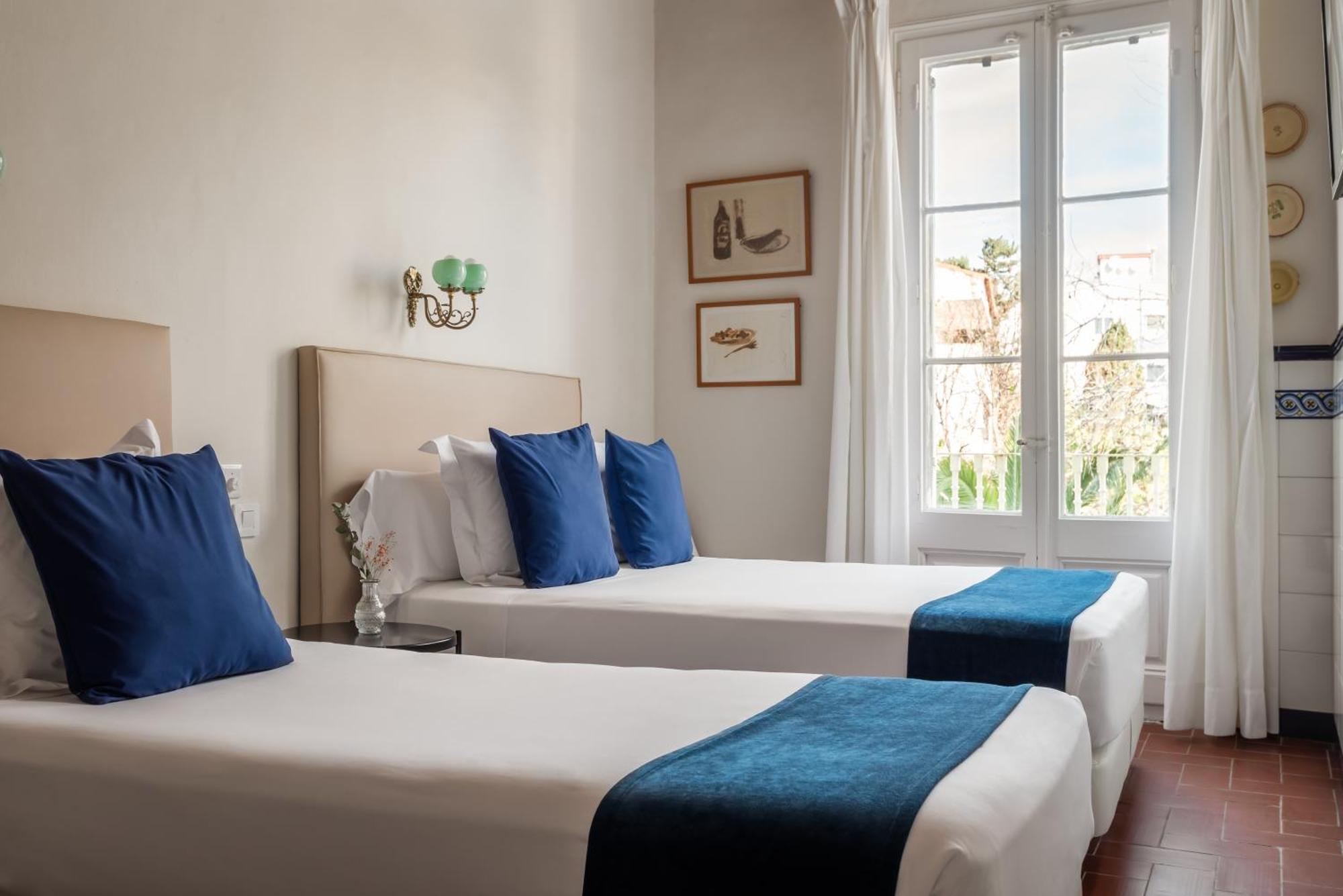 Triple Room (3 Adults)