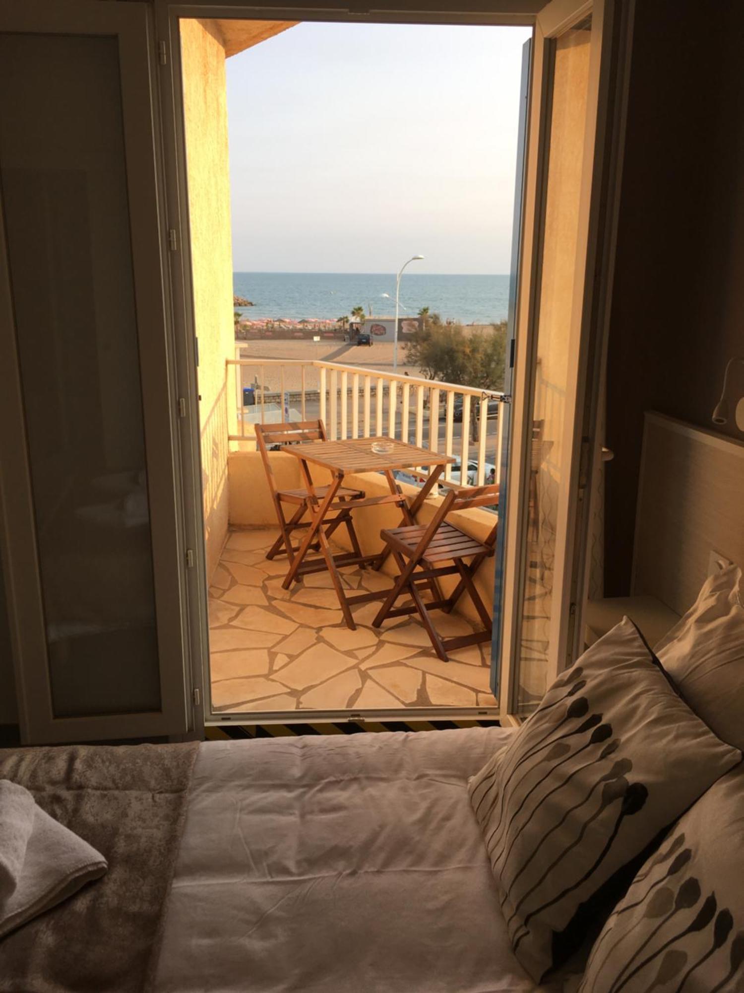 Double Room Balcony Sea Street View