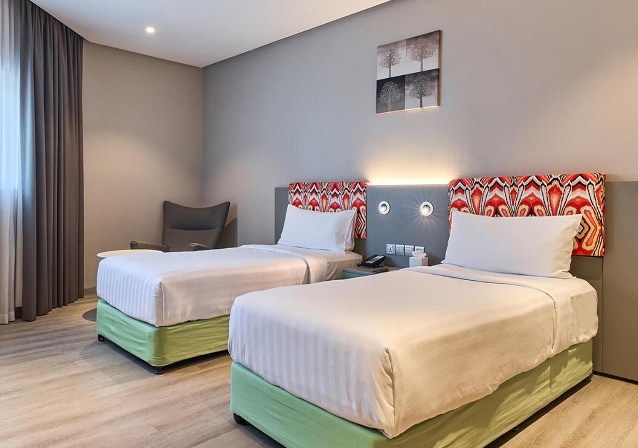 Standard Twin Room - City Side,1580217533:JPEG