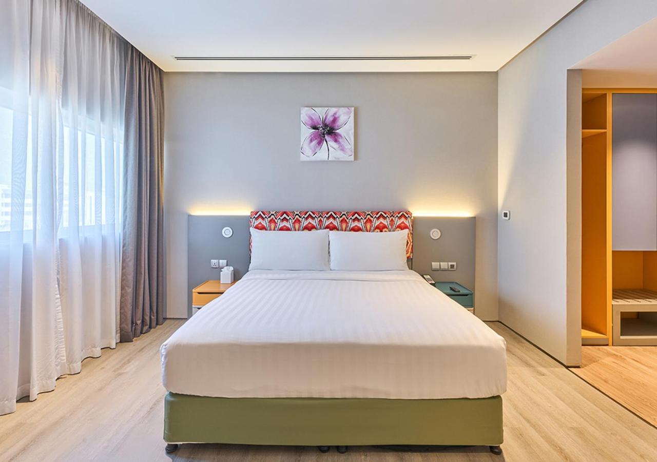 Double Suite with a Living Room,1580217537:JPEG