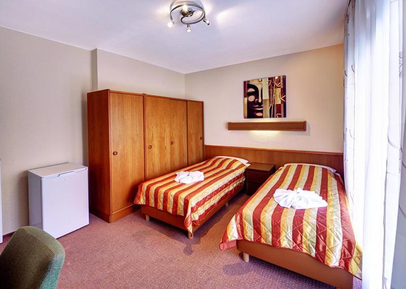 Double Room,1697346831:JPEG