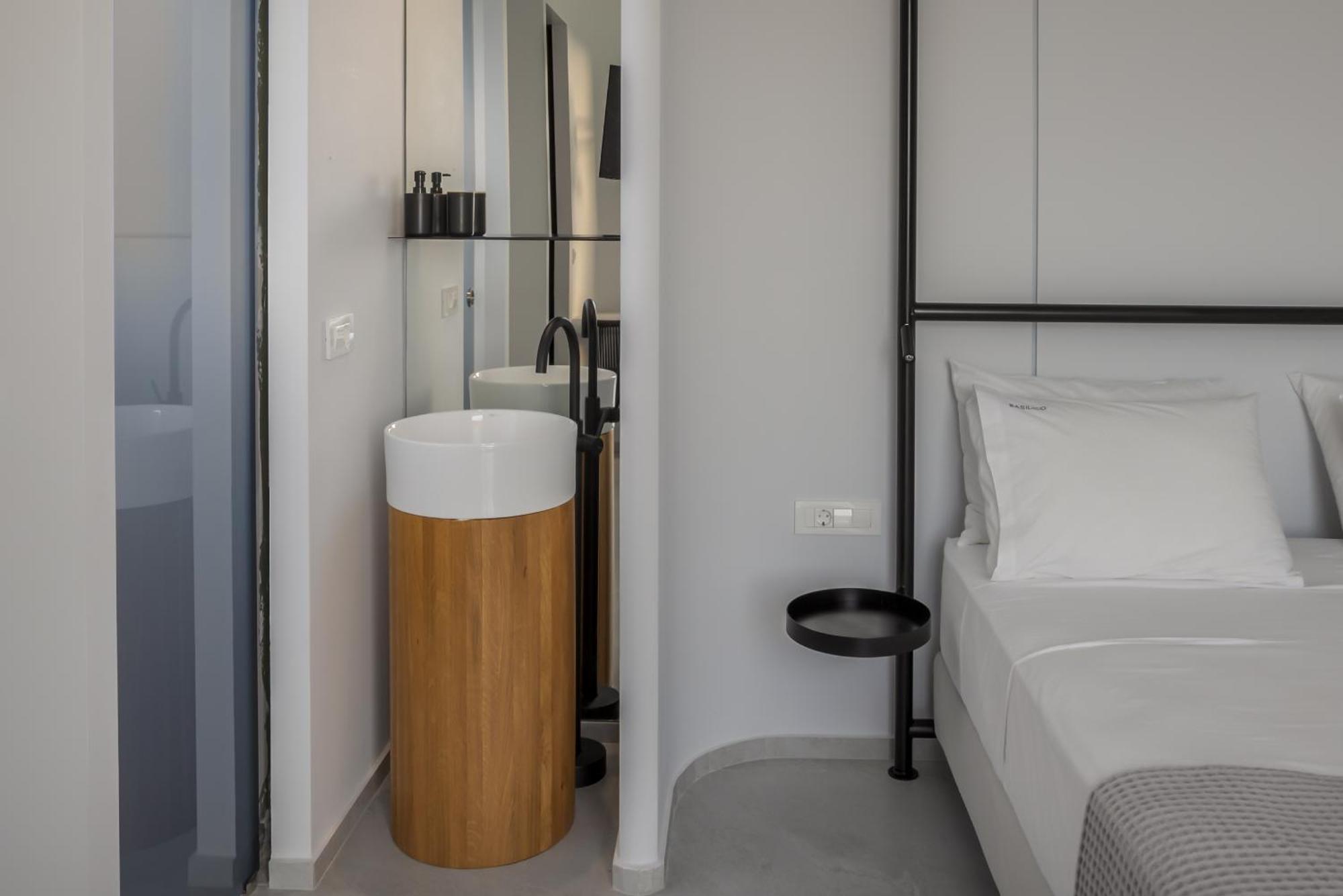 Junior Suite with Sea View,1583719255:JPEG
