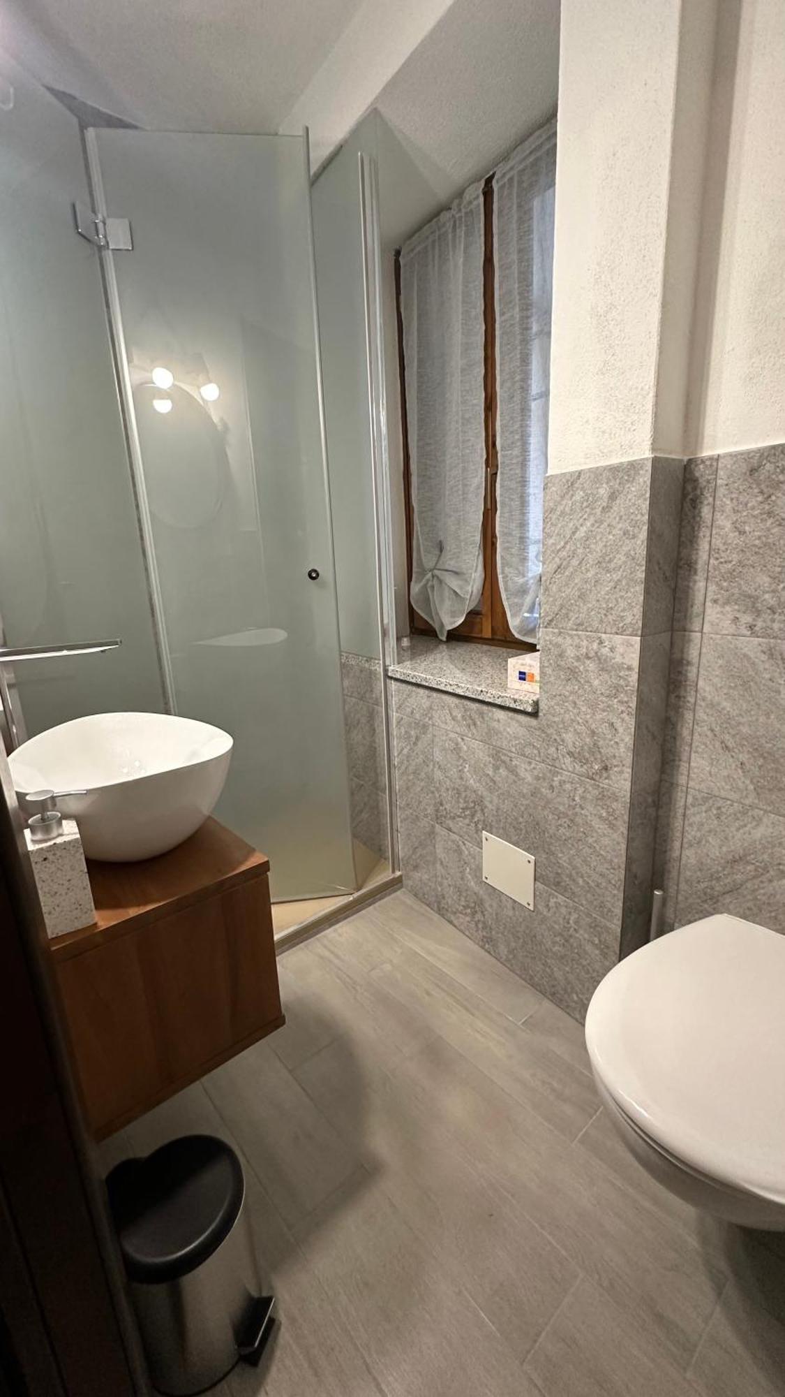 Double Room Private Bathroom,1584083145:JPEG