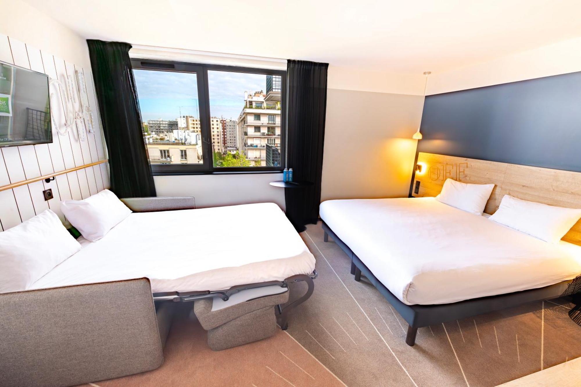 Standard Family Suite One Double Bed Sofa,1586162386:JPEG