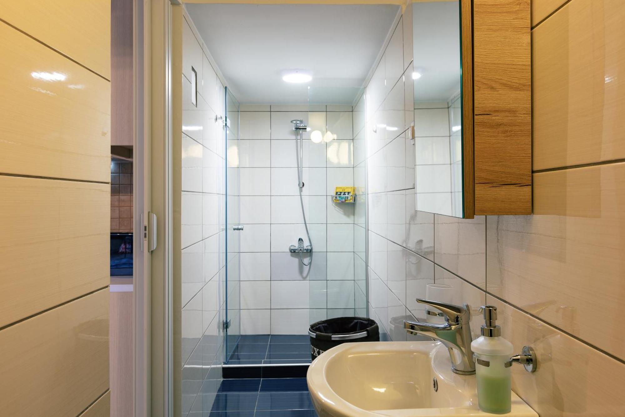 Superior Two-Bedroom Apartment Old Town View