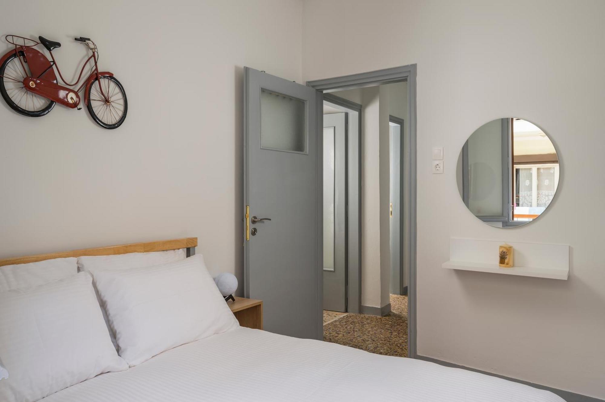 Two-Bedroom Apartment Old Town View