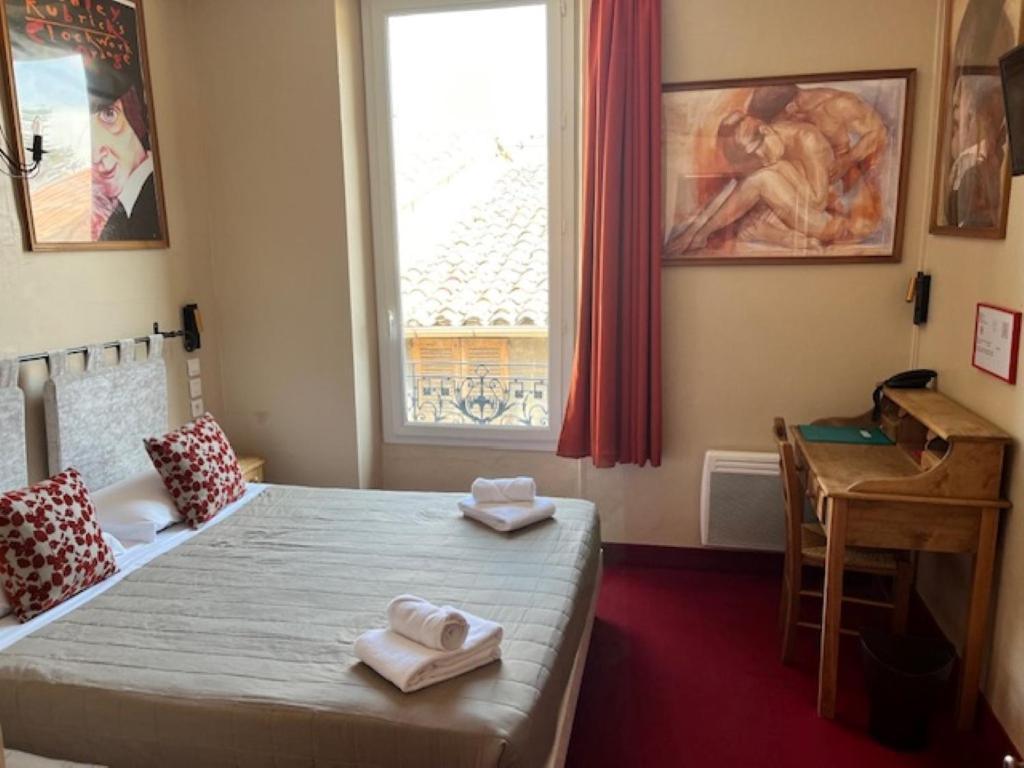 Standard Queen Room,1592089103:JPEG