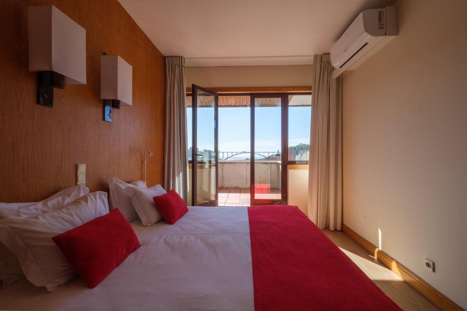 Quarto Twin com Terraço