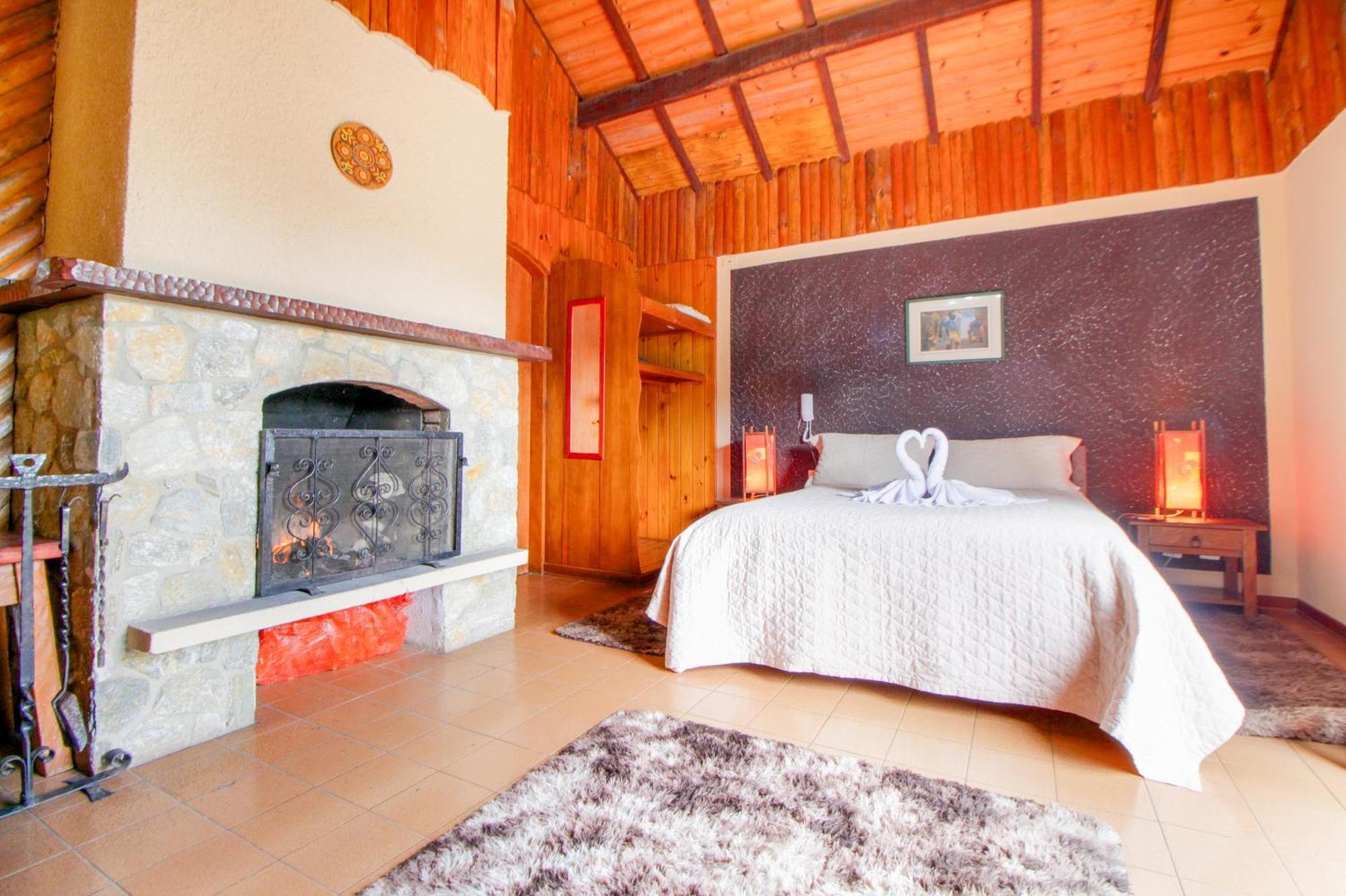 Chalet with Balcony,1596026275:JPEG