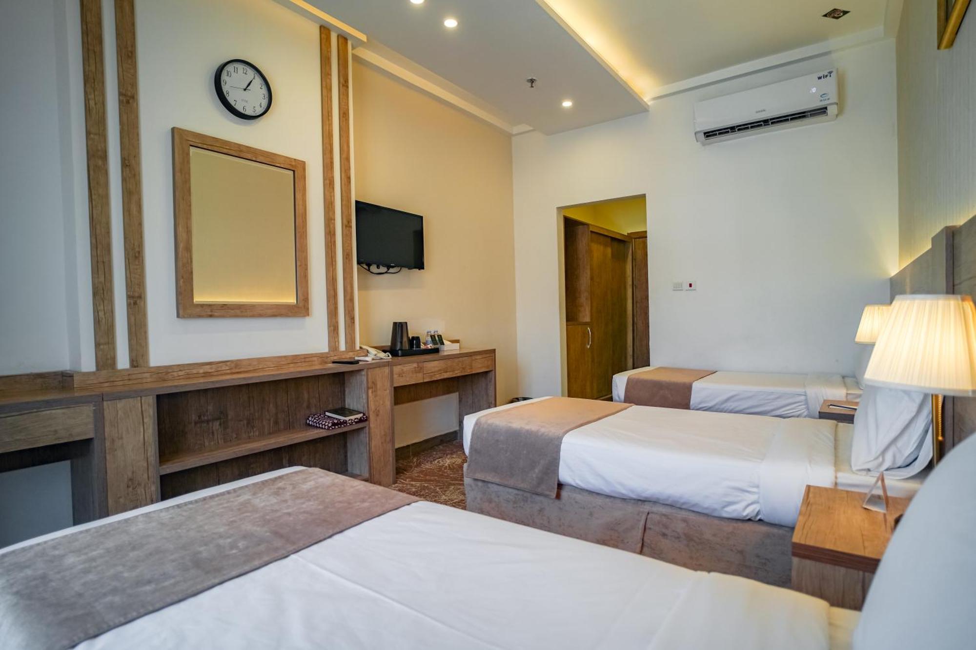 Dreibettzimmer