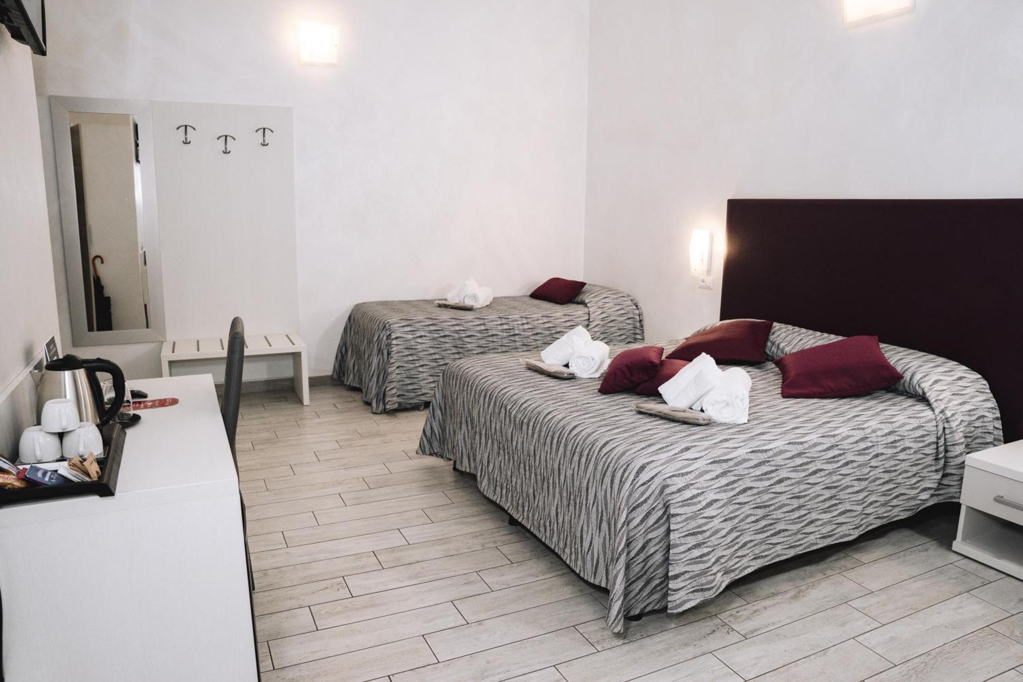Classic Triple Room