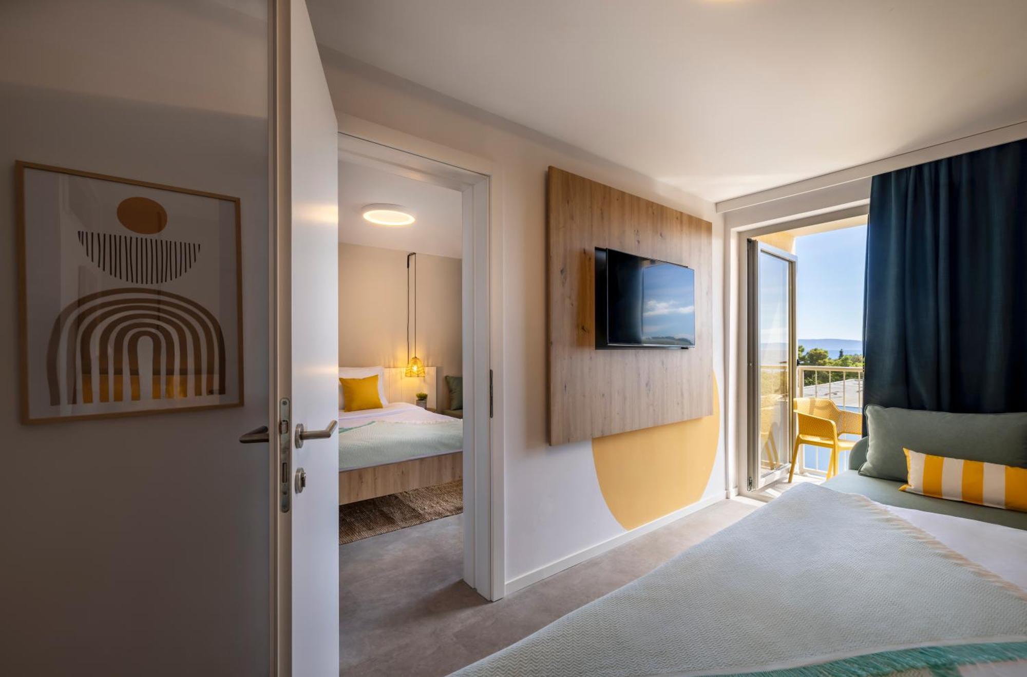 Superior Room for 4+2 with Balcony