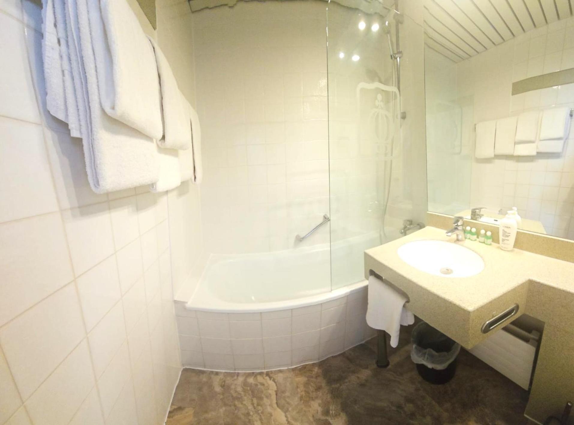 Classic Quadruple Room,1603730006:JPEG